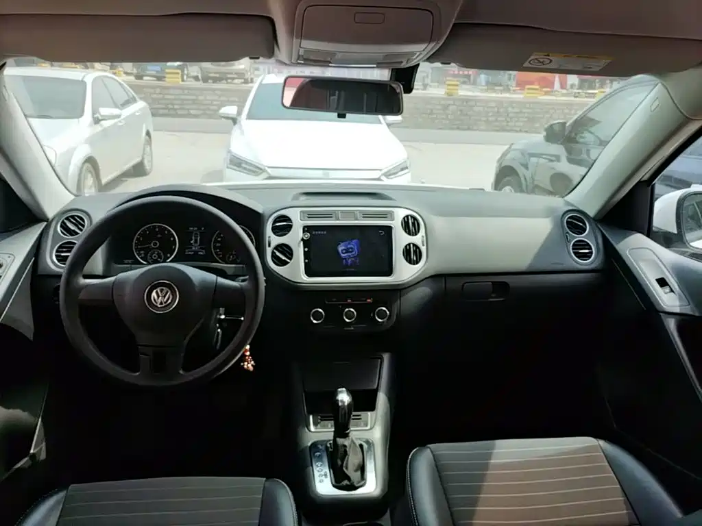 Volkswagen Tiguan 2018 — фото 10