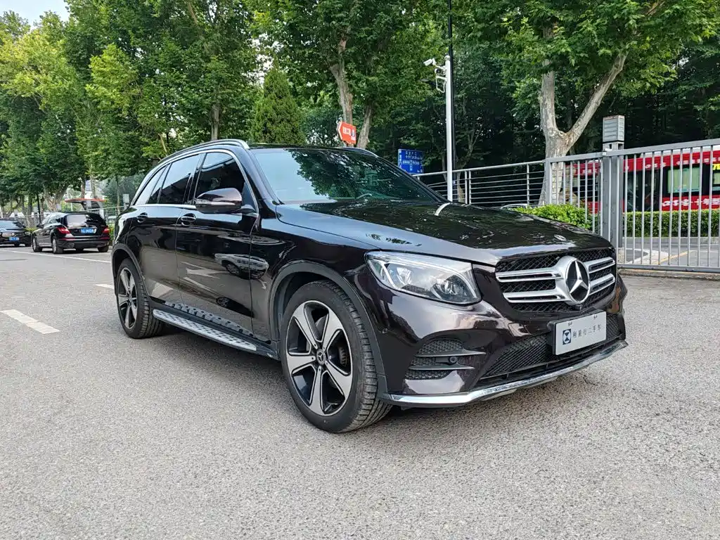 Mercedes-Benz GLC 2019