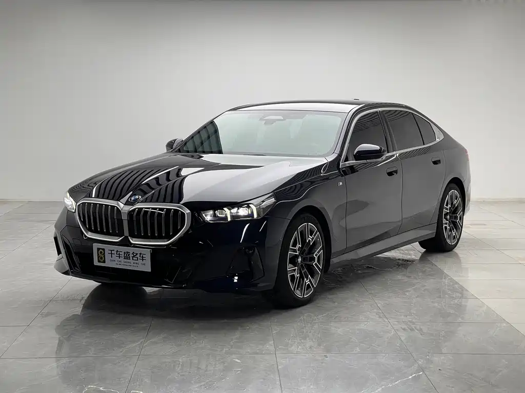BMW 5 Series 2025