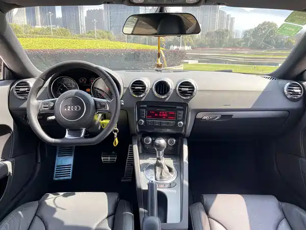 Audi TT 2014