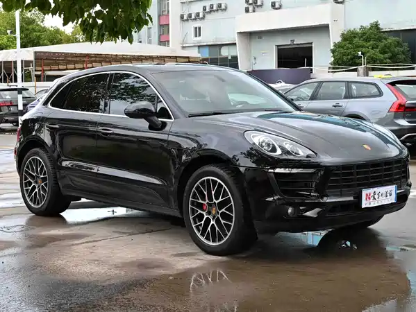 Porsche Macan 2014
