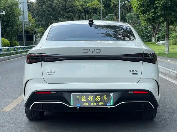 BYD Seal 06 2025