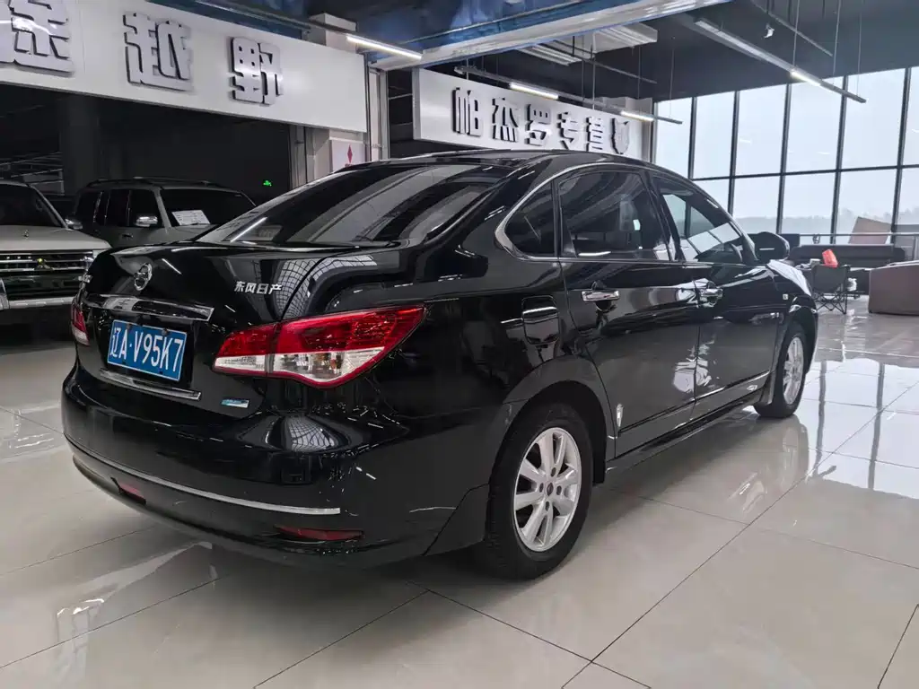 Nissan Sylphy 2015 — фото 4