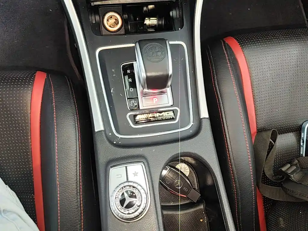 Mercedes-Benz Mercedes CLA AMG 2017 — фото 14