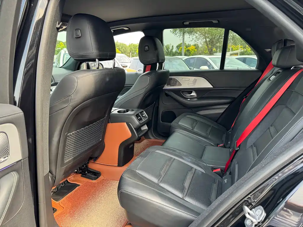 Mercedes-Benz GLE AMG 2020 — фото 12