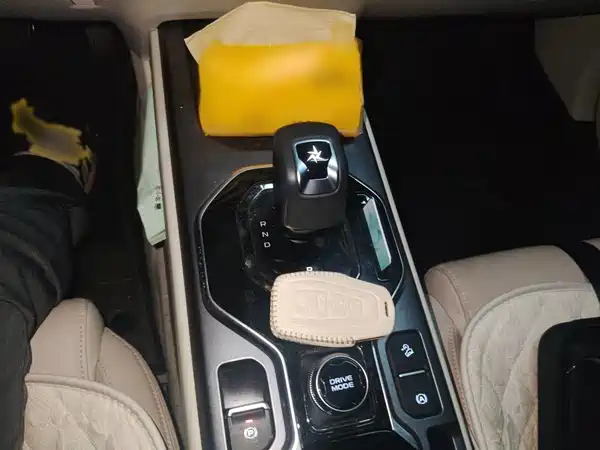Geely ICON 2023