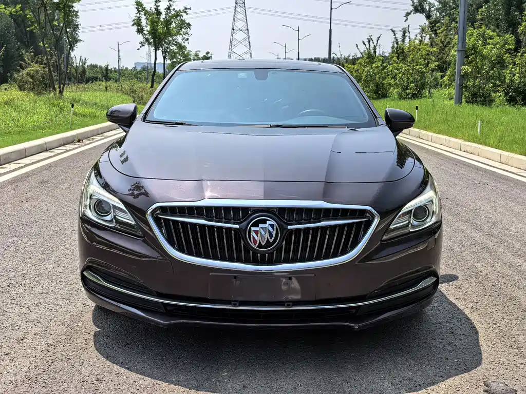 Buick LaCrosse 2017 — фото 3