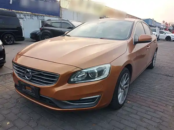 Volvo S60 2015