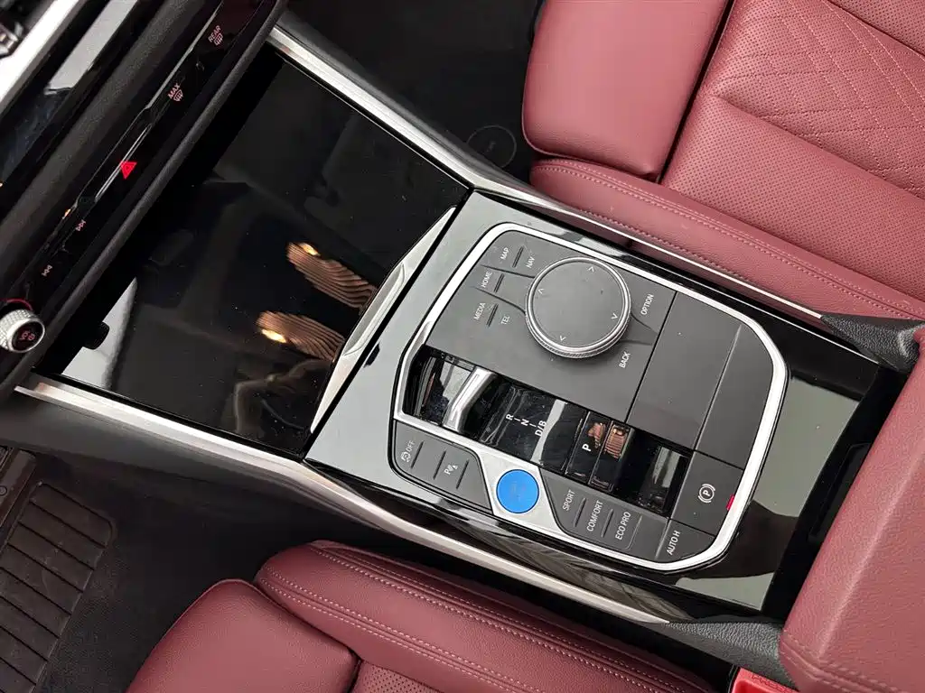 BMW i3 2023 — фото 13
