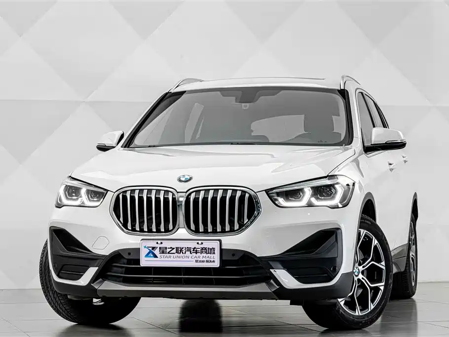 BMW X1 2022 — фото 2