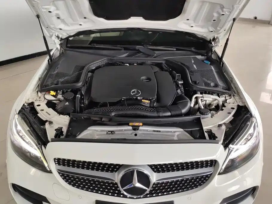 Mercedes-Benz C-Class 2019 — фото 10