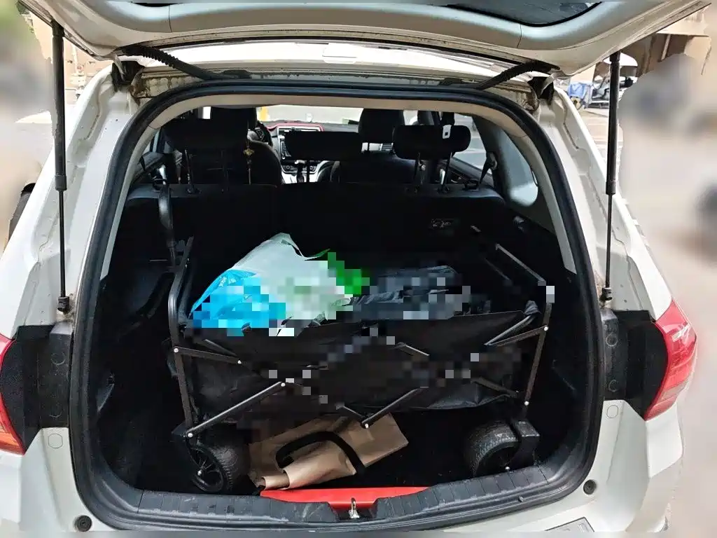 Haval H6 2015 — фото 10