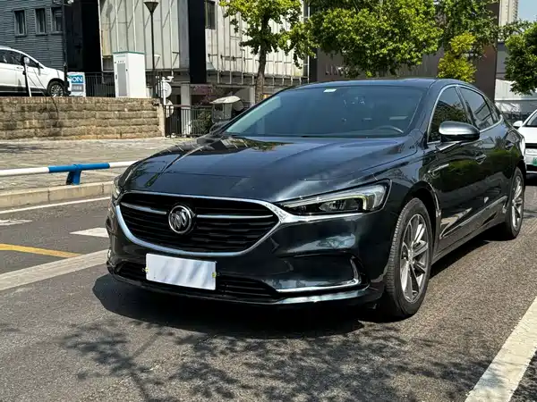 Buick LaCrosse 2021