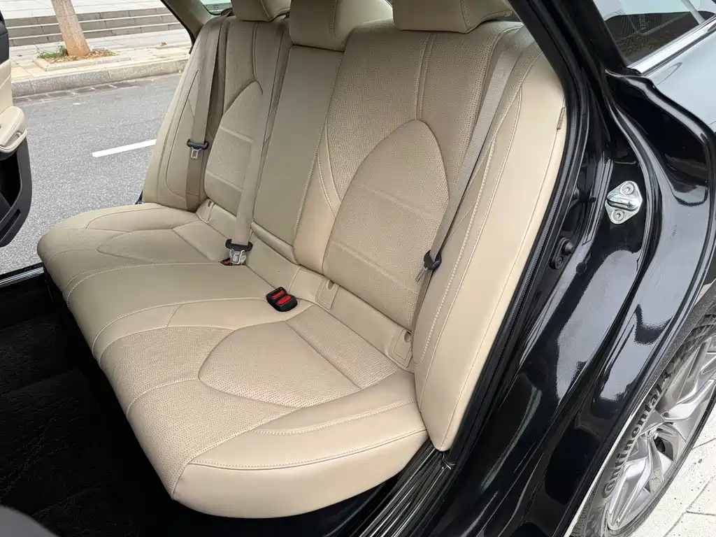 Toyota Avalon 2021 — фото 13