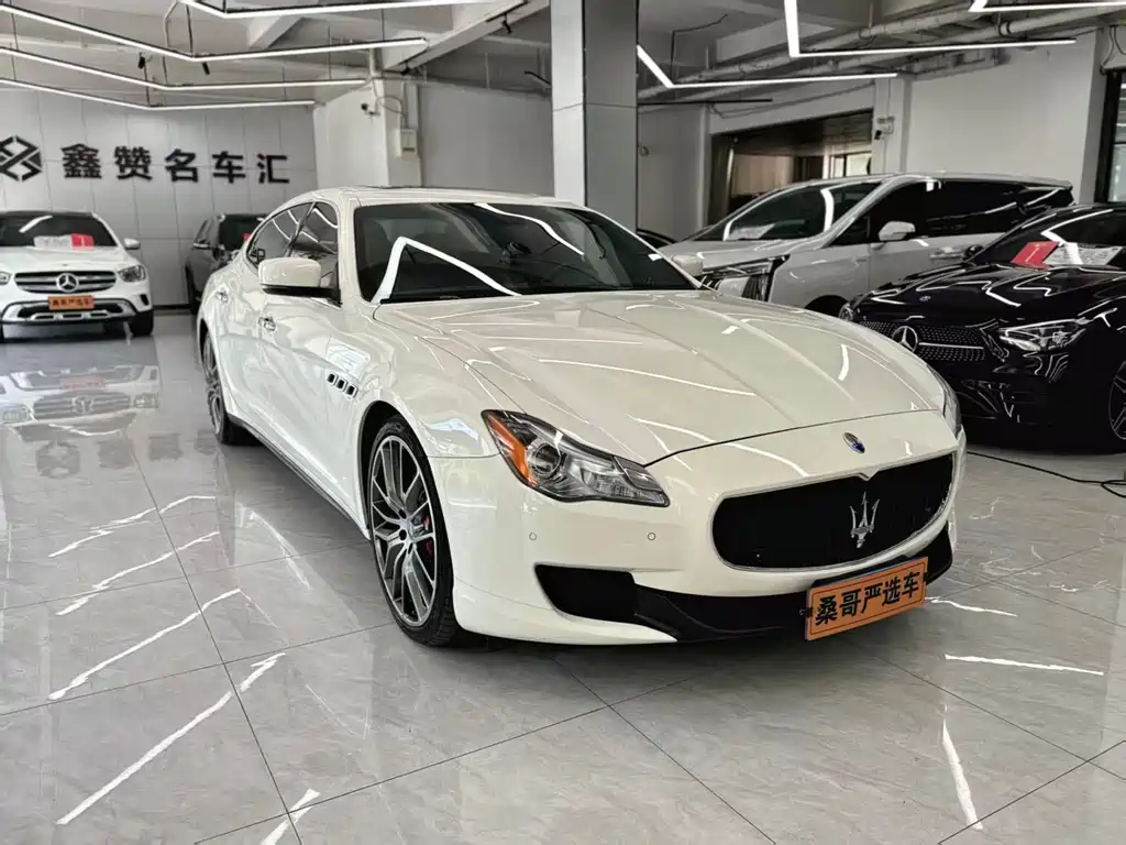 Maserati Quattroporte 2015 — фото 4
