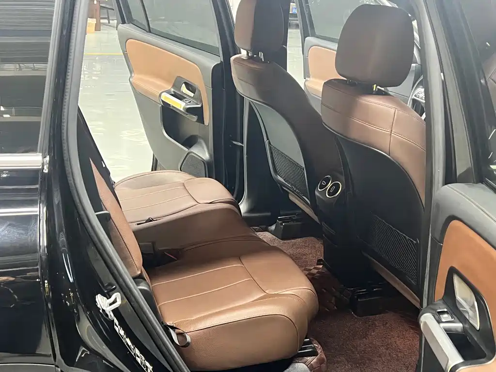 Mercedes-Benz GLB 2020 — фото 11