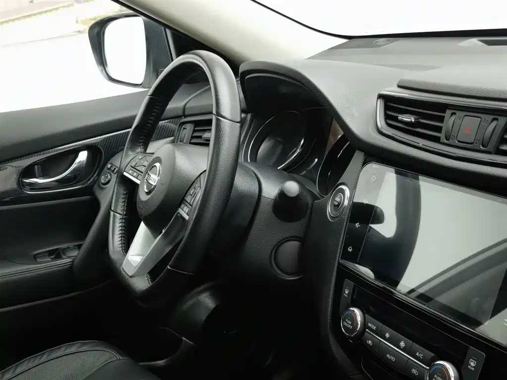 Nissan X-Trail 2020 — фото 22
