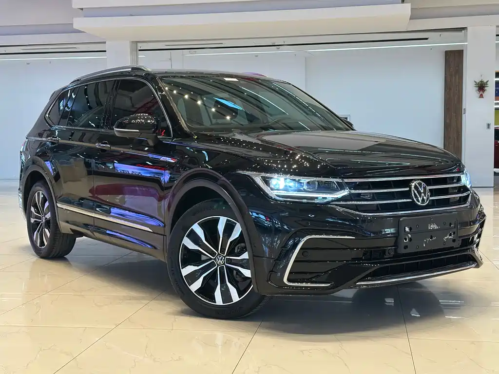 Volkswagen Tiguan L 2023