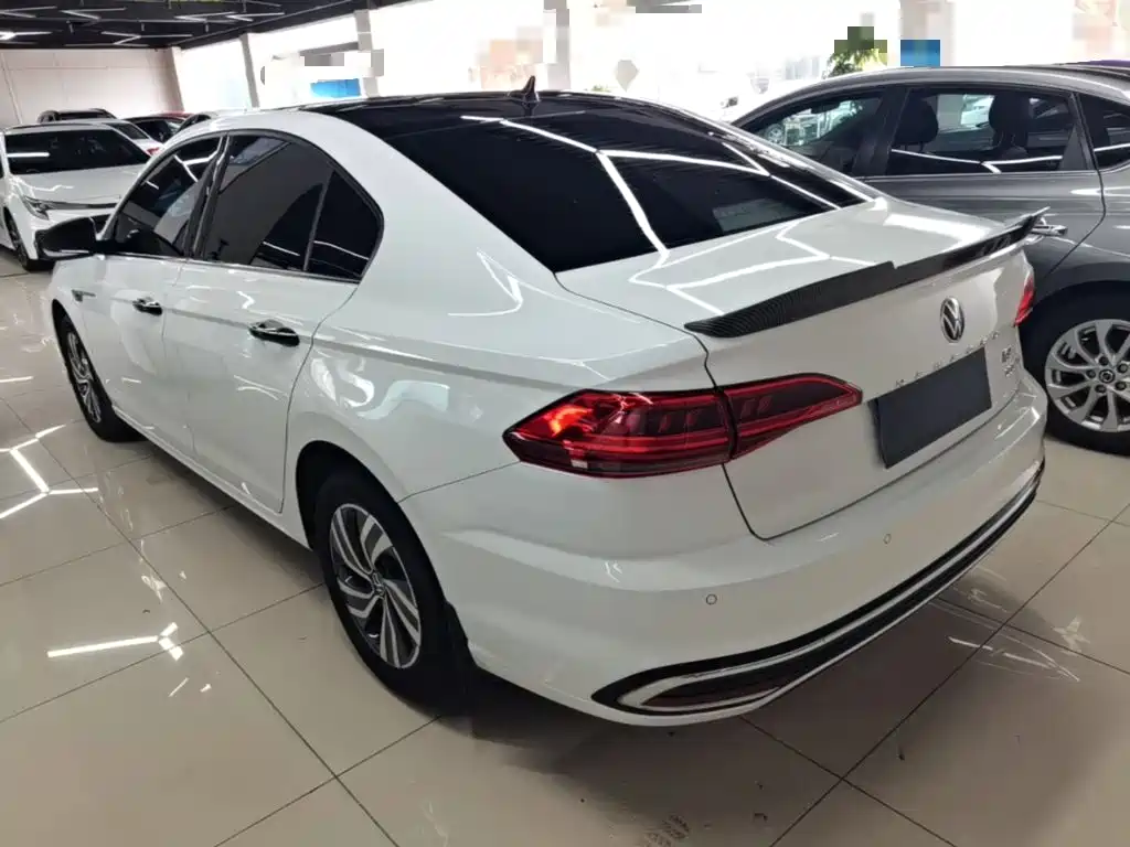 Volkswagen Bora 2024
