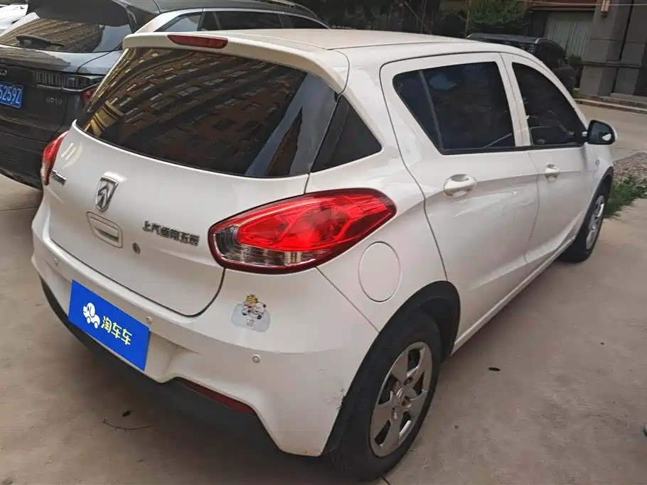 Baojun 310 2017