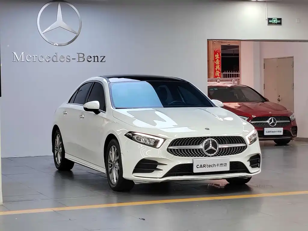 Mercedes-Benz A-Class 2022 — фото 2
