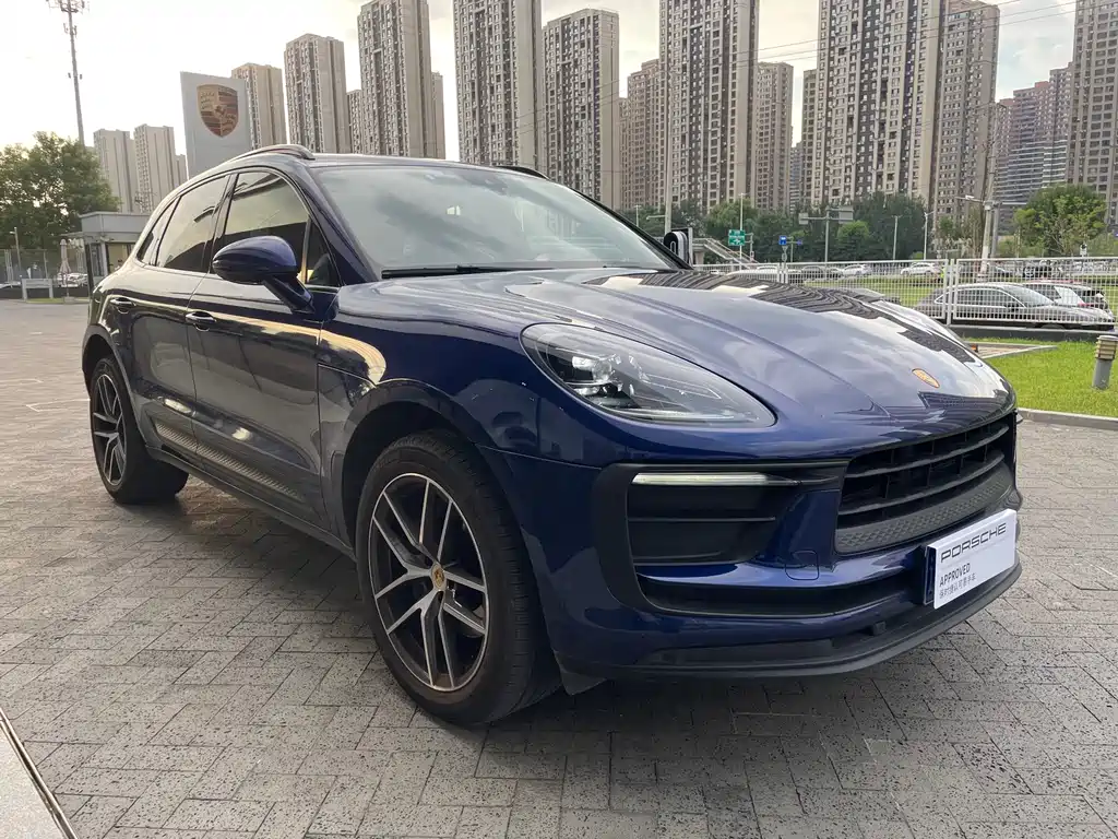Porsche Macan 2023 — фото 3
