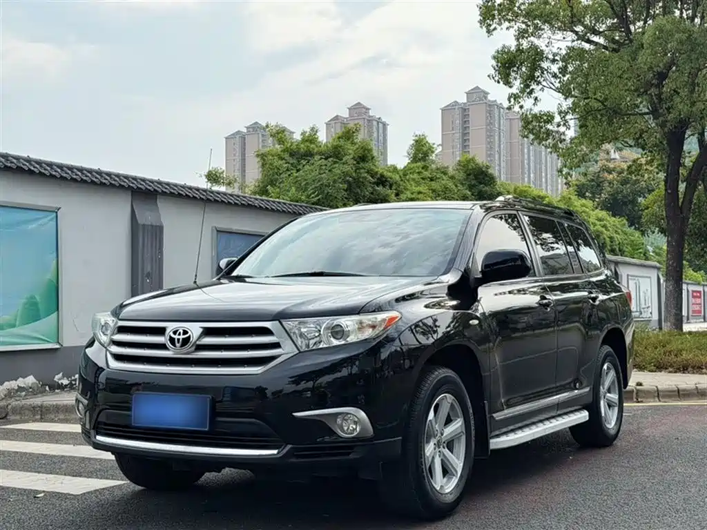 Toyota Highlander 2014 — фото 3