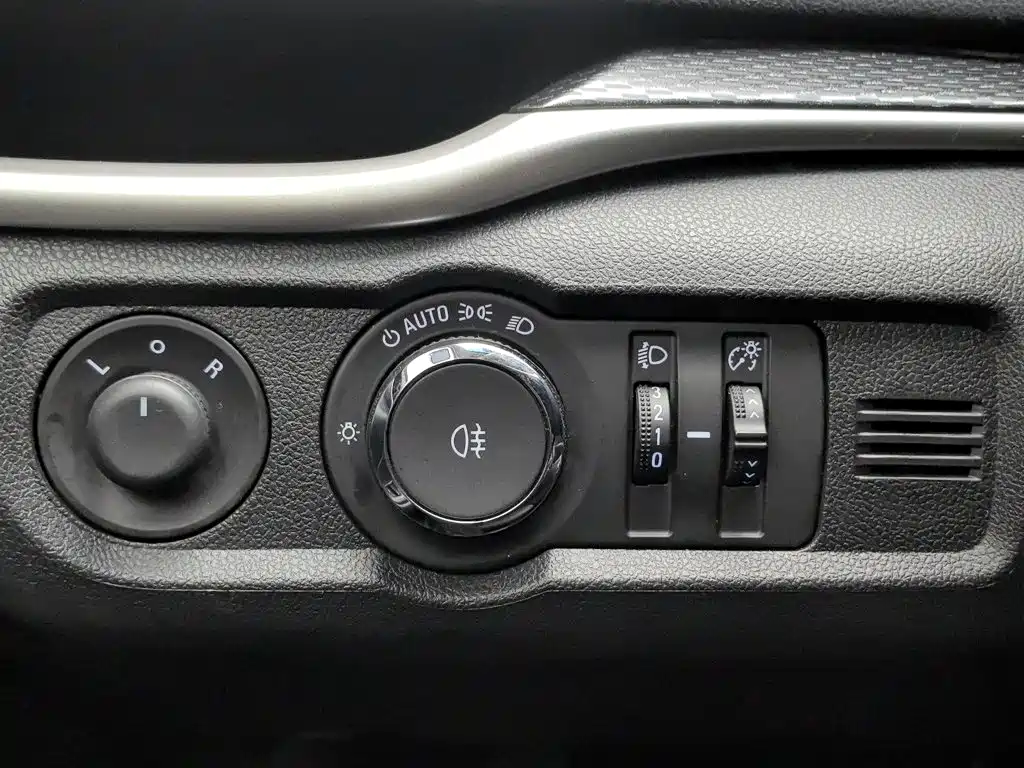 Buick Excelle GT 2021 — фото 21