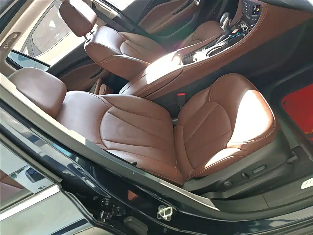 Buick Envision Plus 2021 — фото 16