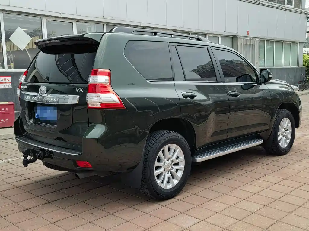 Toyota Prado 2017 — фото 16