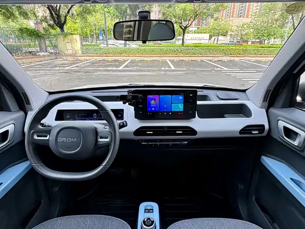 Geely Galaxy Panda 2024