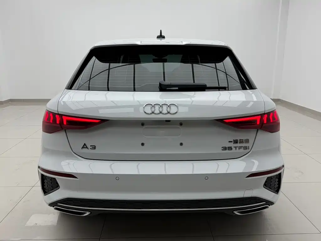 Audi A3 2022 — фото 4
