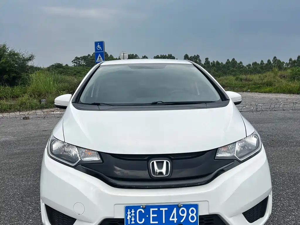Honda Fit 2016 — фото 3