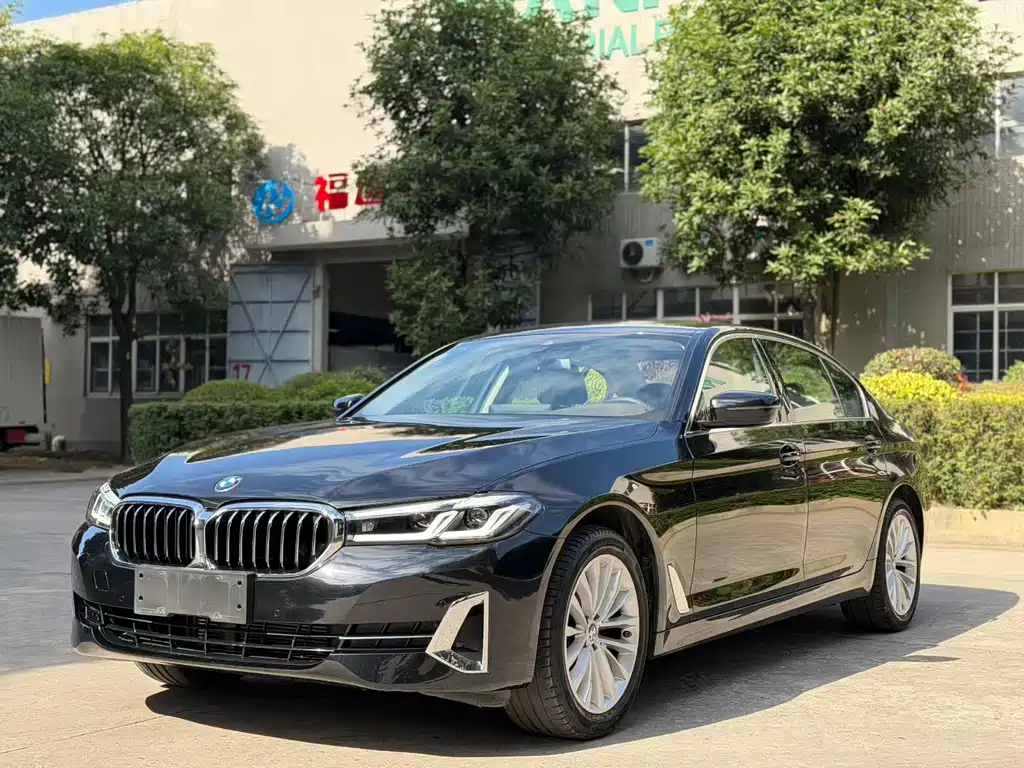 BMW 5 Series 2023