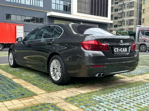 BMW 5 Series 2015