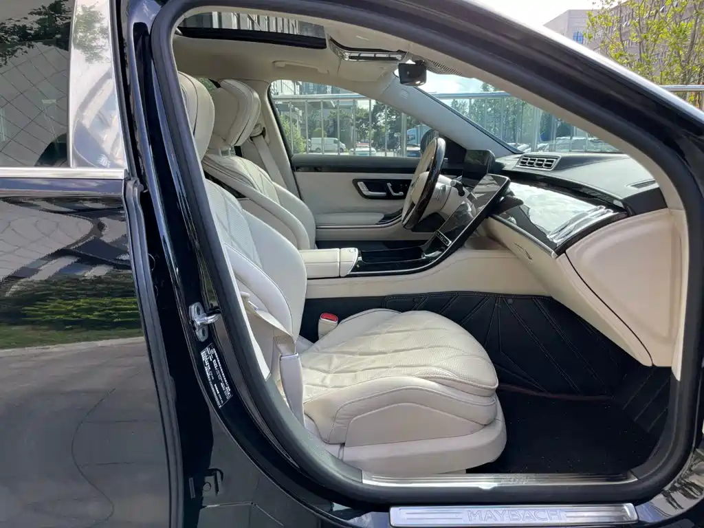 Mercedes-Benz Maybach S-Class 2021 — фото 20