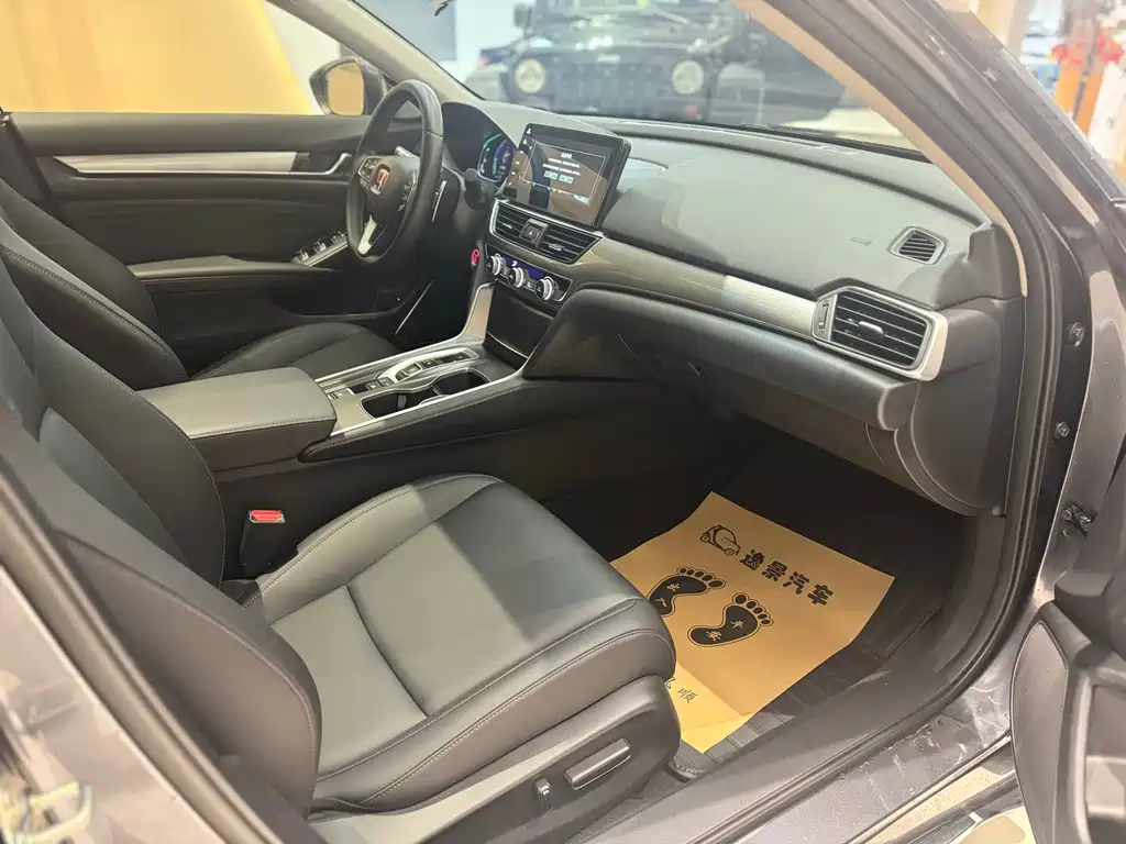 Honda Accord 2022 — фото 12