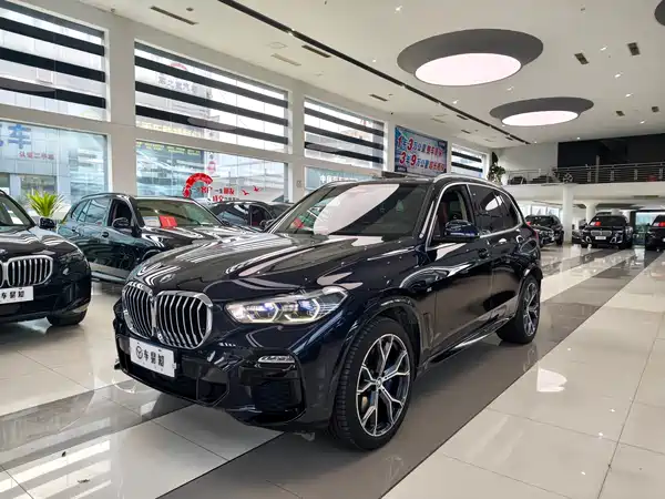 BMW X5 2021