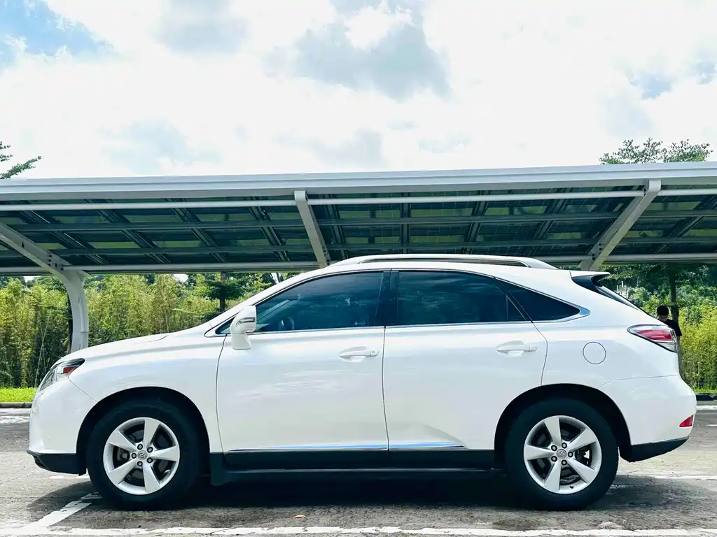 Lexus RX Classic 2015 — фото 9