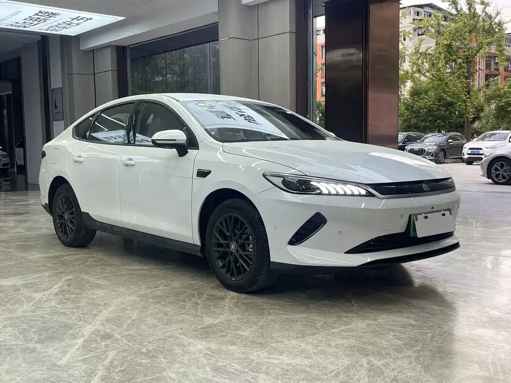BYD Qin PLUS 2025 — фото 2