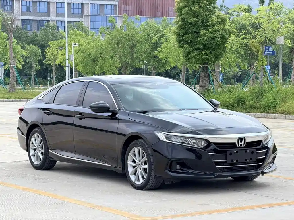 Honda Accord 2023 — фото 2