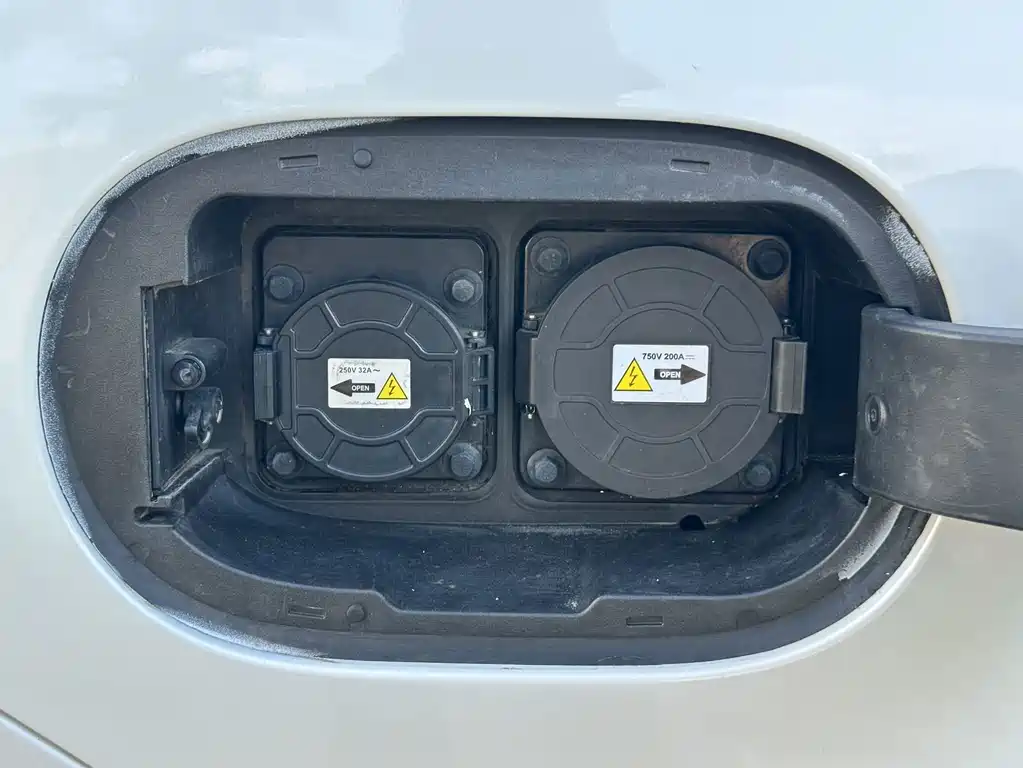 BYD Qin PLUS 2022 — фото 14