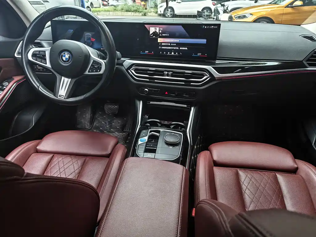 BMW i3 2023 — фото 9