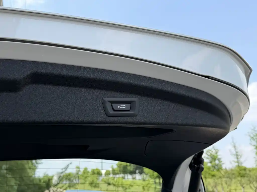 BMW X2 2022 — фото 14