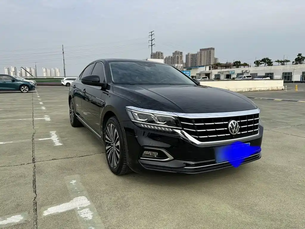 Volkswagen Passat 2019 — фото 24