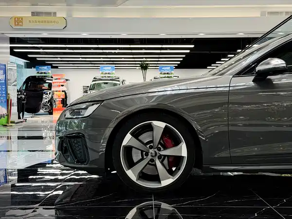 Audi S4 2023