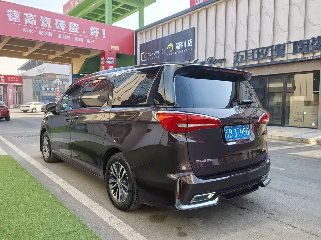 Buick GL8 2019 — фото 7