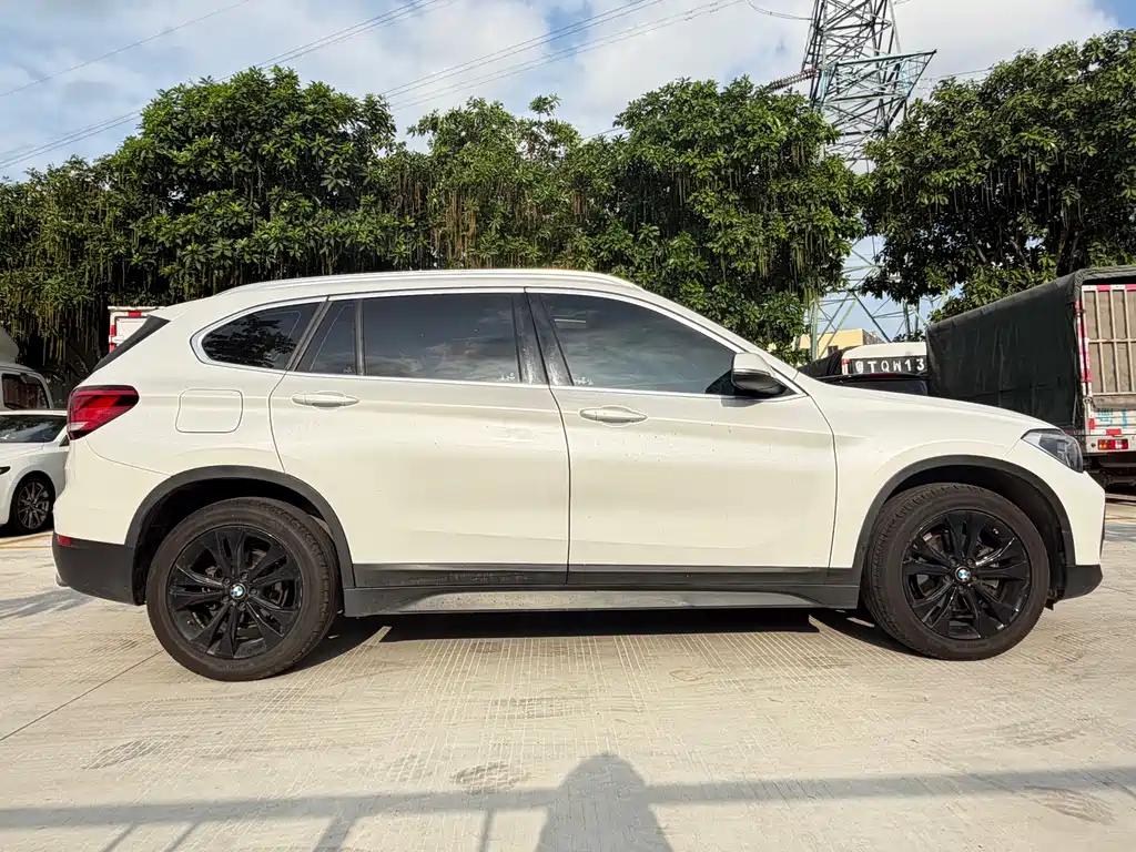 BMW X1 2021