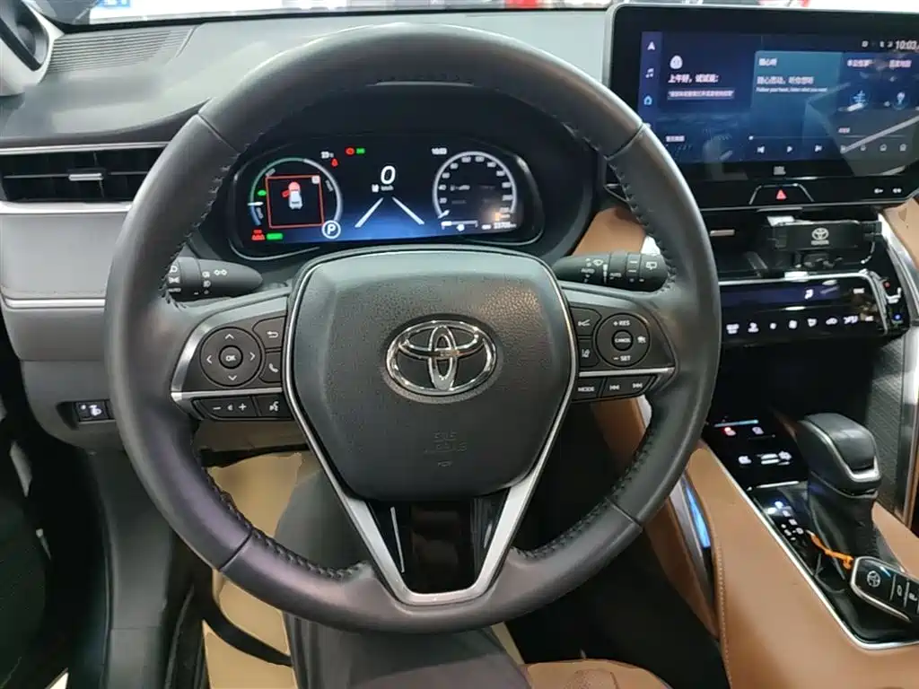 Toyota Venza 2023 — фото 11