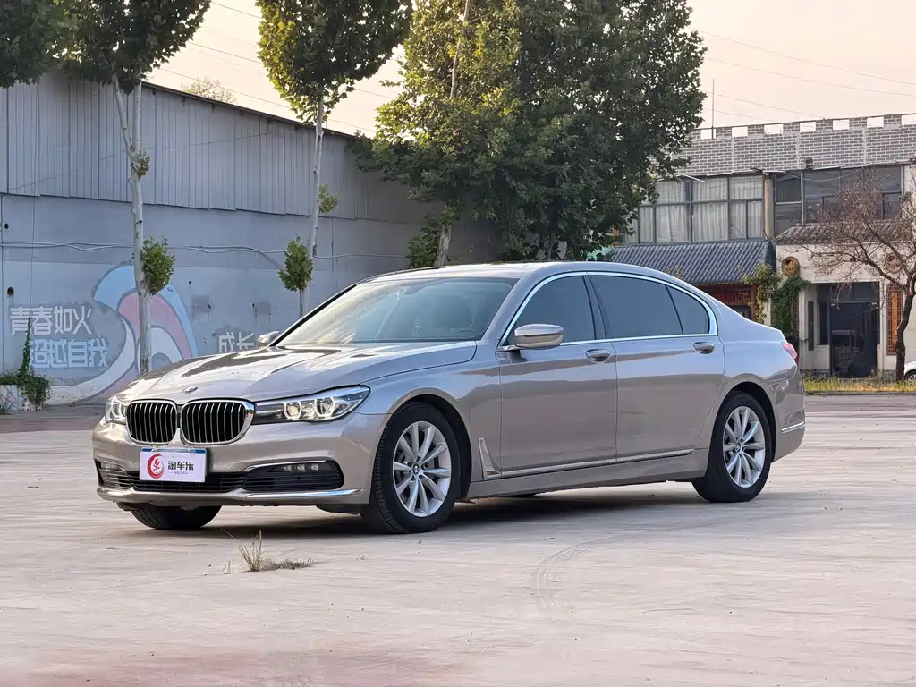 BMW 7 Series 2016 — фото 1